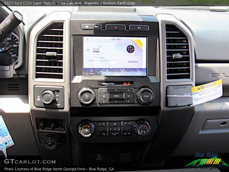 Magnetic / Medium Earth Gray 2020 Ford F250 Super Duty XL Crew Cab 4x4