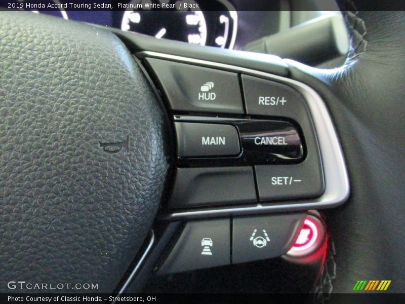 Platinum White Pearl / Black 2019 Honda Accord Touring Sedan