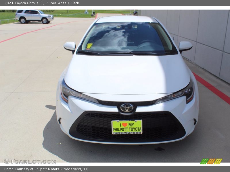 Super White / Black 2021 Toyota Corolla LE