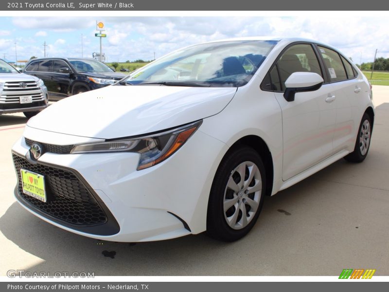 Super White / Black 2021 Toyota Corolla LE