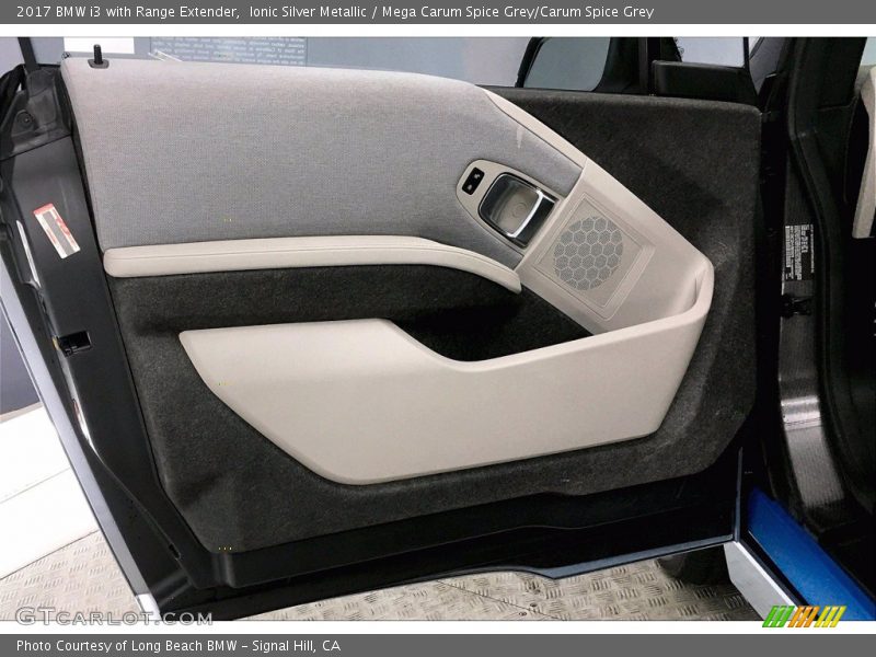 Ionic Silver Metallic / Mega Carum Spice Grey/Carum Spice Grey 2017 BMW i3 with Range Extender