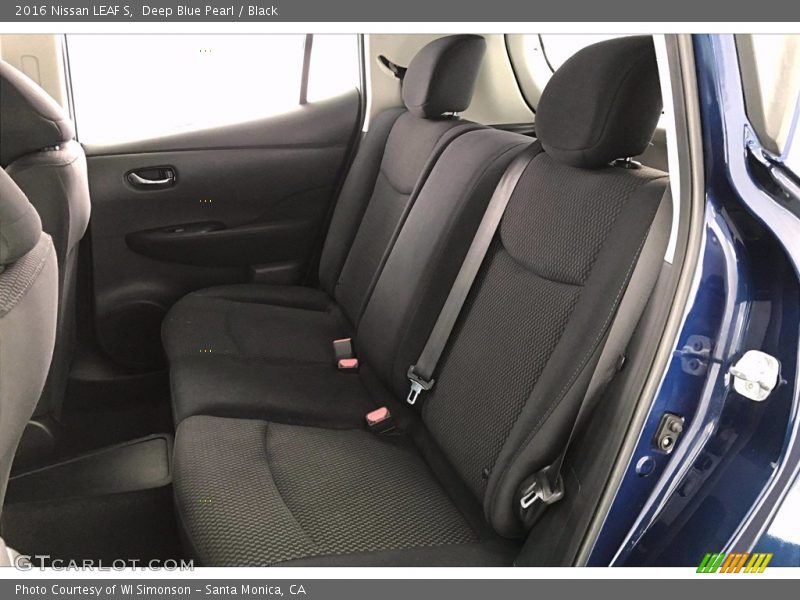 Rear Seat of 2016 LEAF S