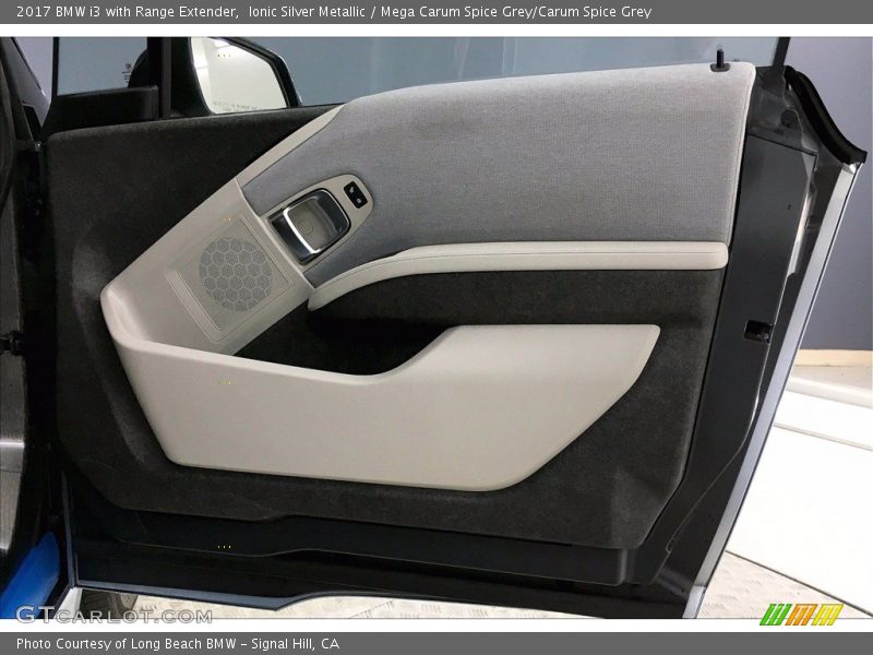Ionic Silver Metallic / Mega Carum Spice Grey/Carum Spice Grey 2017 BMW i3 with Range Extender