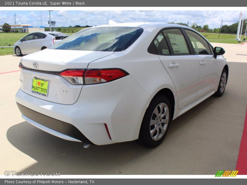 Super White / Black 2021 Toyota Corolla LE