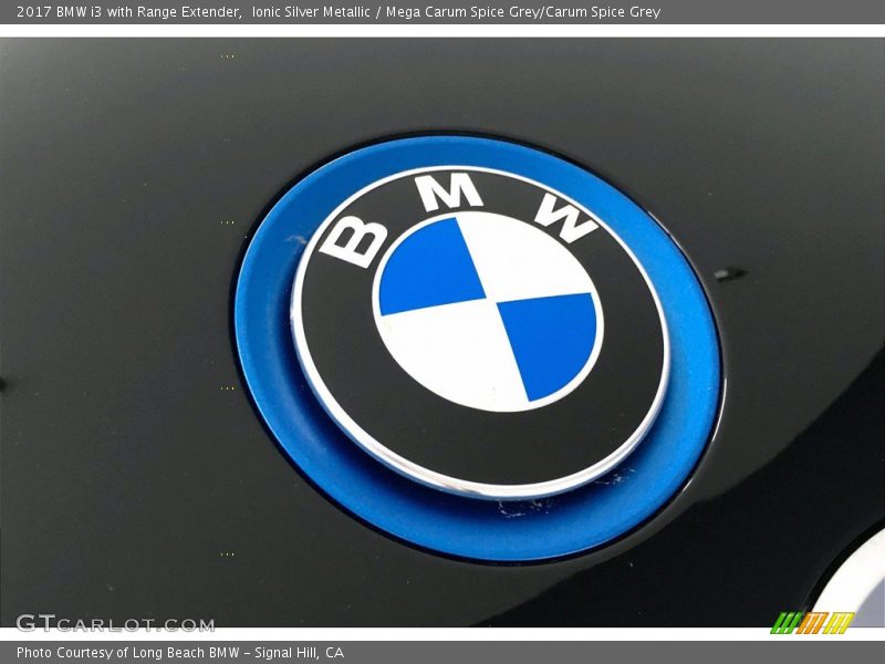 Ionic Silver Metallic / Mega Carum Spice Grey/Carum Spice Grey 2017 BMW i3 with Range Extender