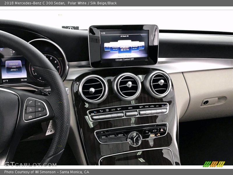 Polar White / Silk Beige/Black 2018 Mercedes-Benz C 300 Sedan