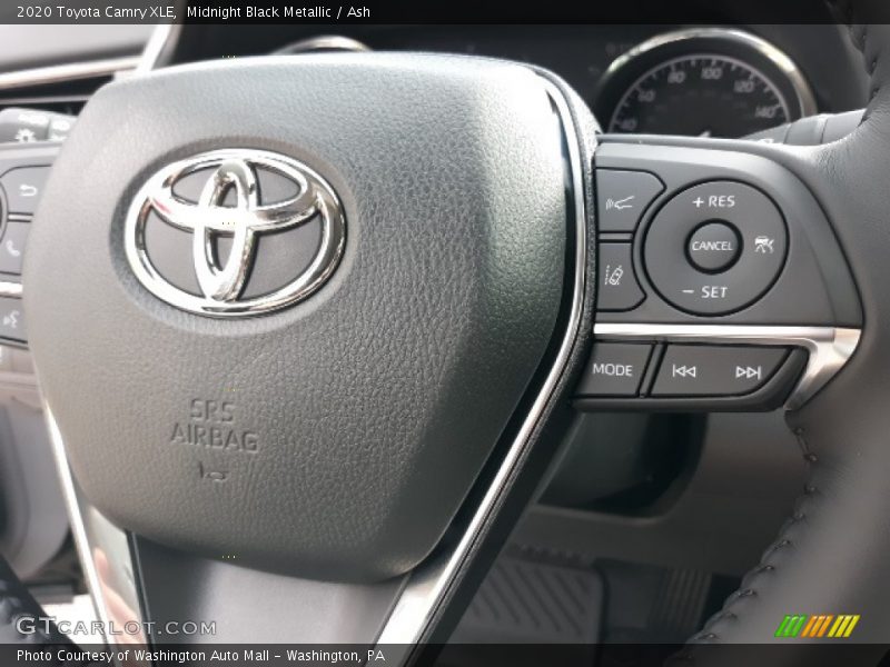 Midnight Black Metallic / Ash 2020 Toyota Camry XLE