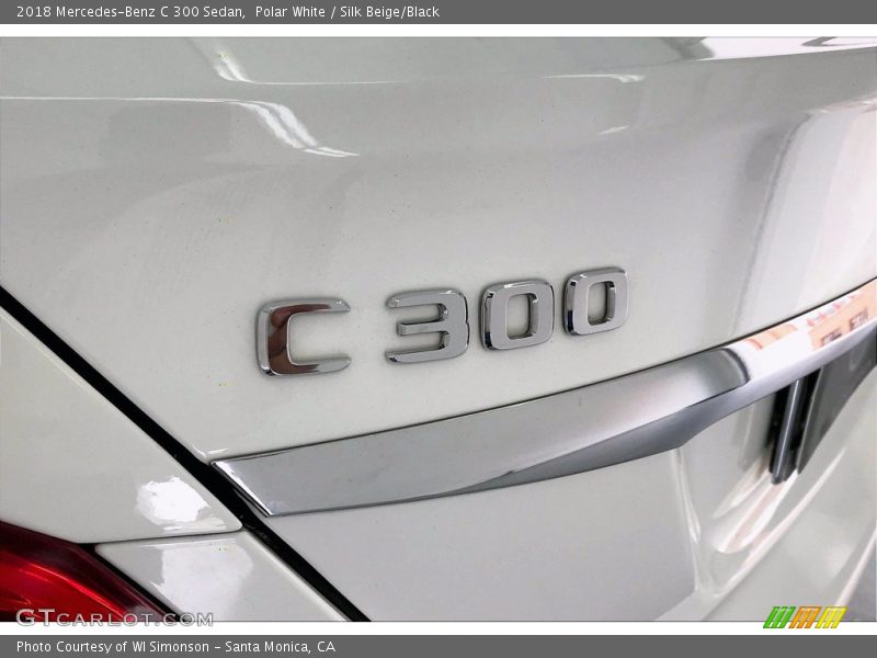 Polar White / Silk Beige/Black 2018 Mercedes-Benz C 300 Sedan