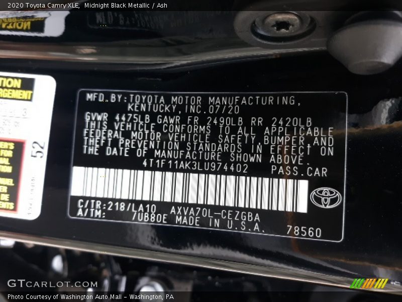 Midnight Black Metallic / Ash 2020 Toyota Camry XLE