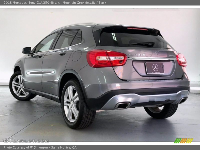 Mountain Grey Metallic / Black 2018 Mercedes-Benz GLA 250 4Matic