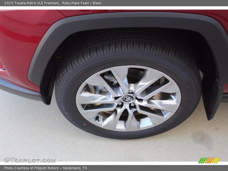 Ruby Flare Pearl / Black 2020 Toyota RAV4 XLE Premium