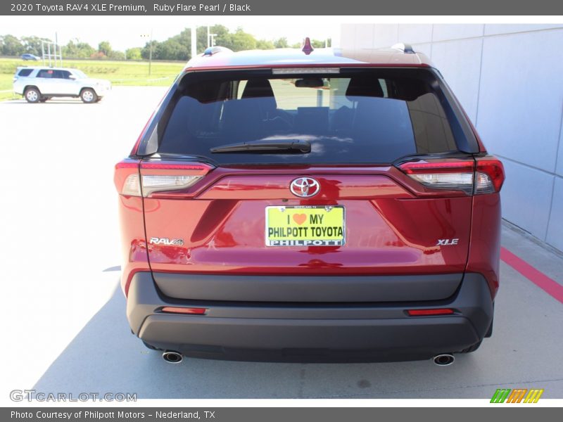 Ruby Flare Pearl / Black 2020 Toyota RAV4 XLE Premium