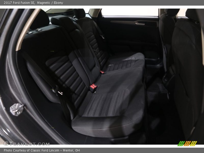 Magnetic / Ebony 2017 Ford Fusion SE