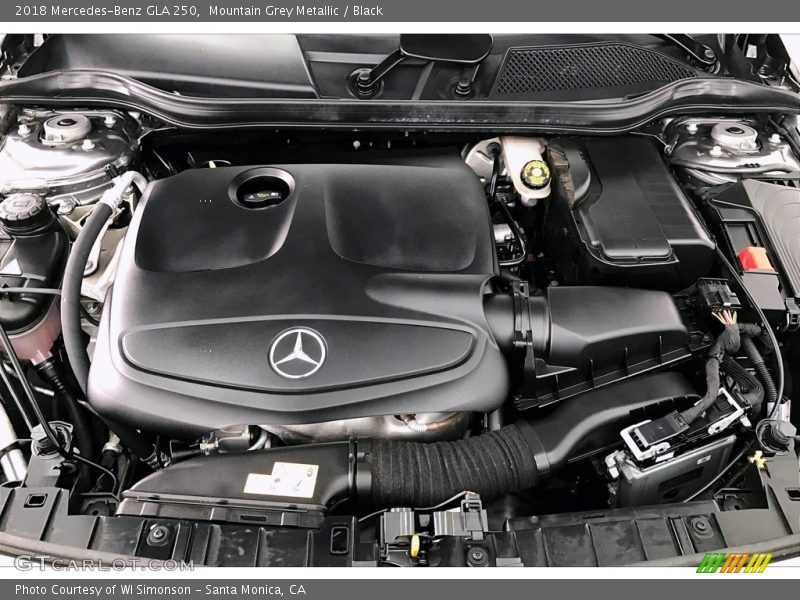Mountain Grey Metallic / Black 2018 Mercedes-Benz GLA 250