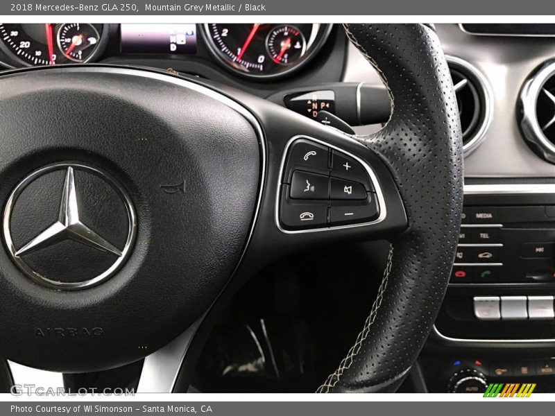 Mountain Grey Metallic / Black 2018 Mercedes-Benz GLA 250