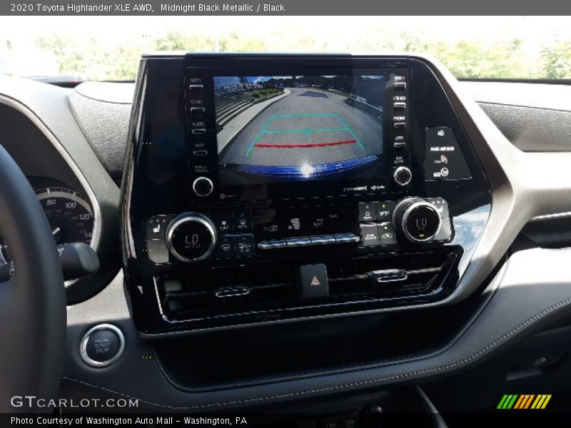 Midnight Black Metallic / Black 2020 Toyota Highlander XLE AWD