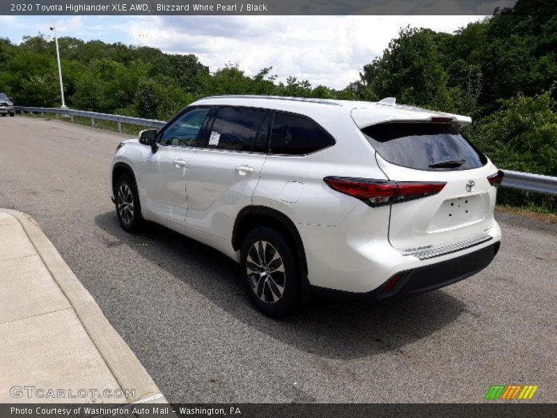 Blizzard White Pearl / Black 2020 Toyota Highlander XLE AWD