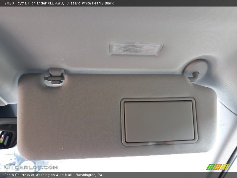 Blizzard White Pearl / Black 2020 Toyota Highlander XLE AWD