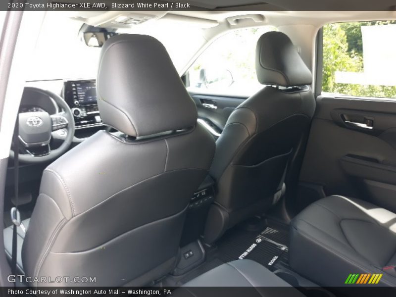 Blizzard White Pearl / Black 2020 Toyota Highlander XLE AWD