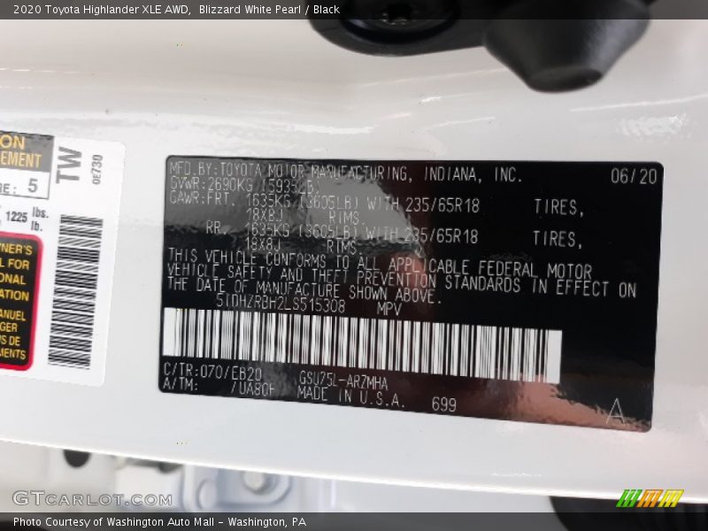 Blizzard White Pearl / Black 2020 Toyota Highlander XLE AWD