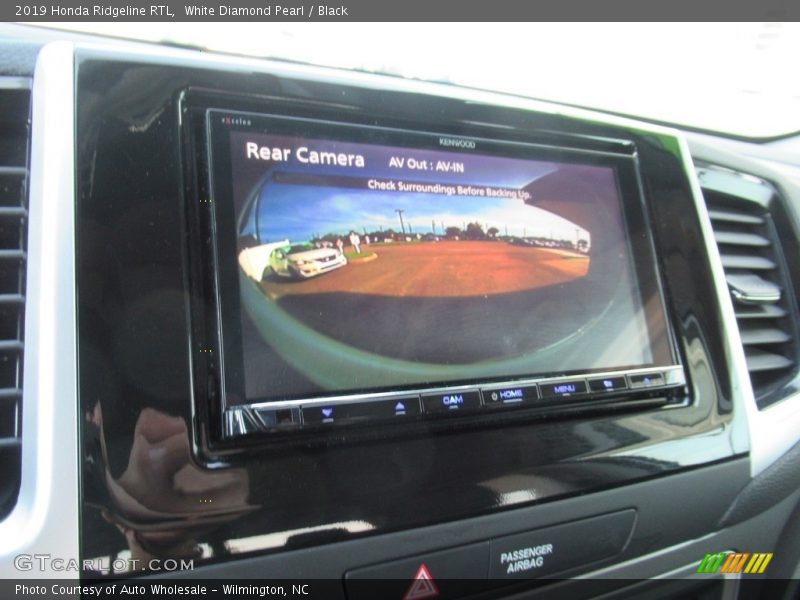White Diamond Pearl / Black 2019 Honda Ridgeline RTL