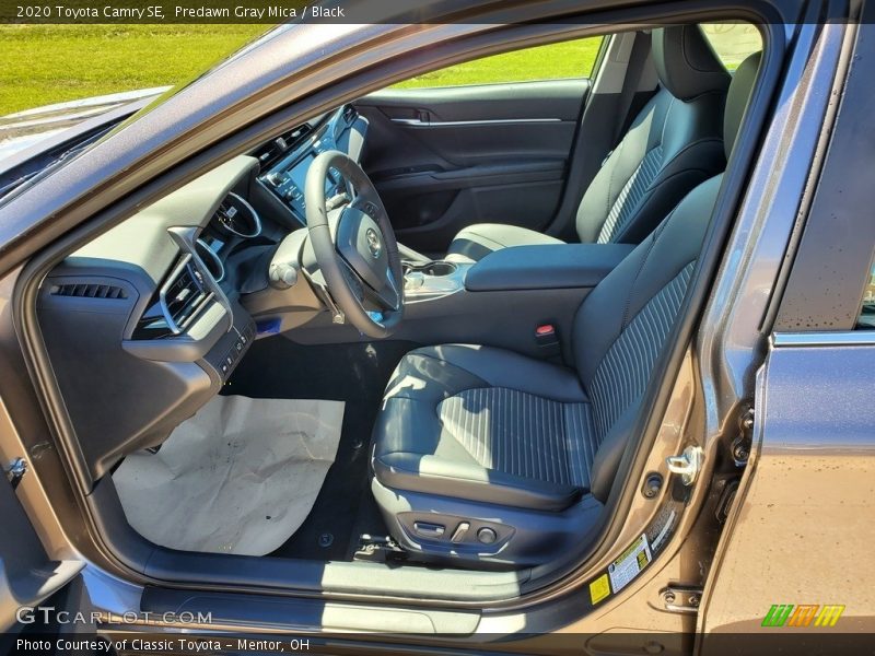 Predawn Gray Mica / Black 2020 Toyota Camry SE