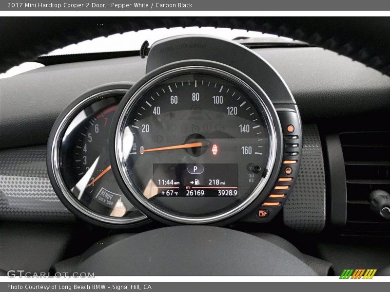 Pepper White / Carbon Black 2017 Mini Hardtop Cooper 2 Door