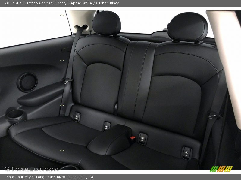 Pepper White / Carbon Black 2017 Mini Hardtop Cooper 2 Door