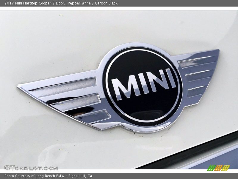 Pepper White / Carbon Black 2017 Mini Hardtop Cooper 2 Door