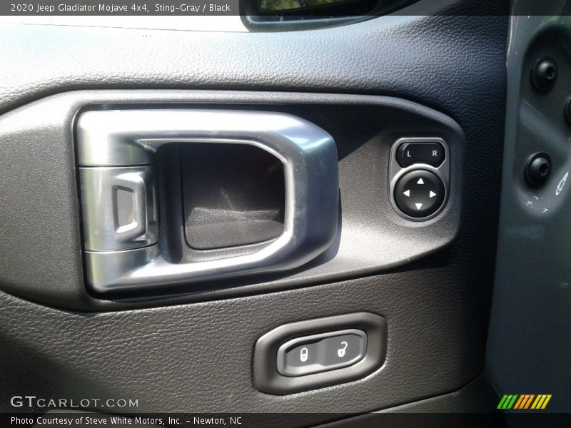 Sting-Gray / Black 2020 Jeep Gladiator Mojave 4x4