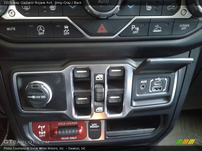 Sting-Gray / Black 2020 Jeep Gladiator Mojave 4x4