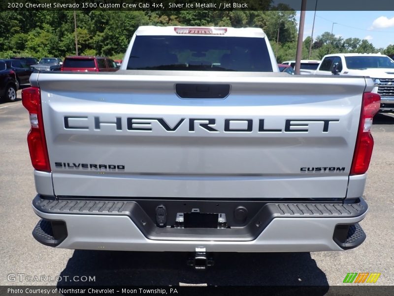 Silver Ice Metallic / Jet Black 2020 Chevrolet Silverado 1500 Custom Crew Cab 4x4