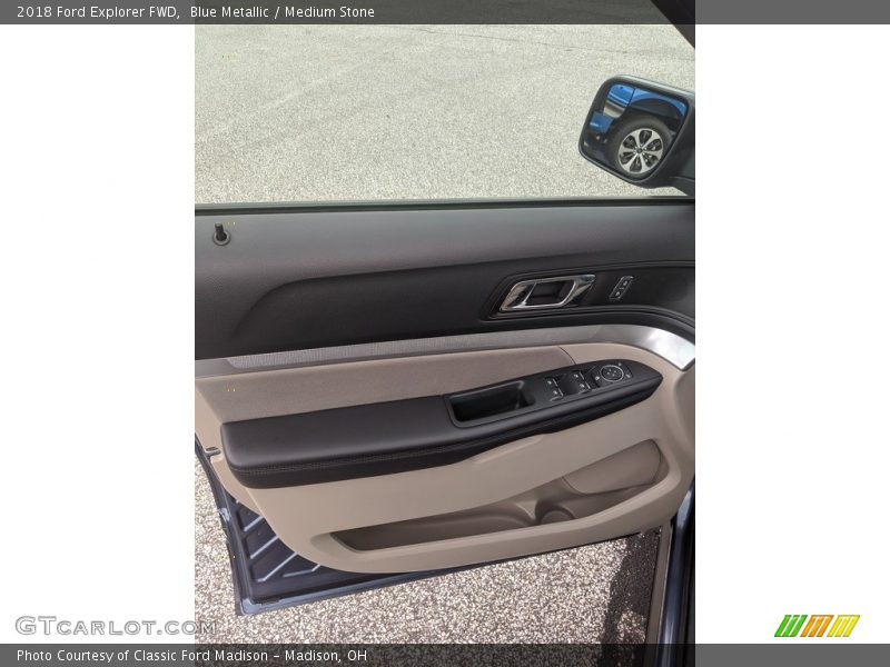 Blue Metallic / Medium Stone 2018 Ford Explorer FWD