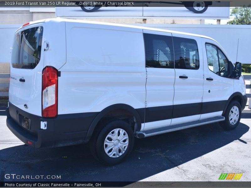 Oxford White / Charcoal black 2019 Ford Transit Van 250 LR Regular