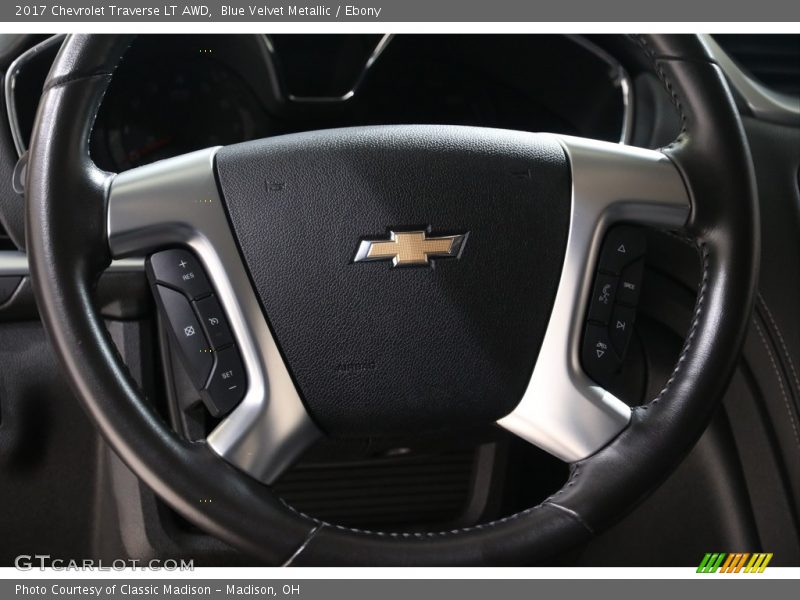 Blue Velvet Metallic / Ebony 2017 Chevrolet Traverse LT AWD