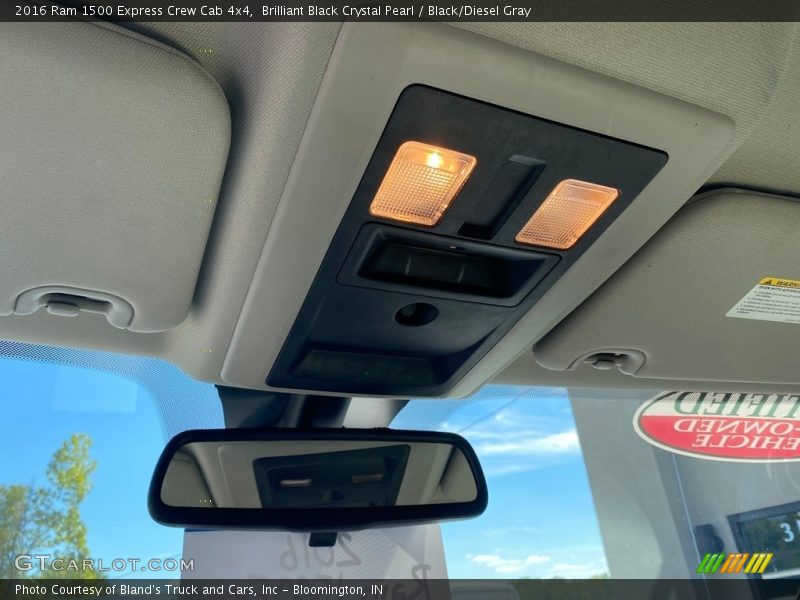 Brilliant Black Crystal Pearl / Black/Diesel Gray 2016 Ram 1500 Express Crew Cab 4x4