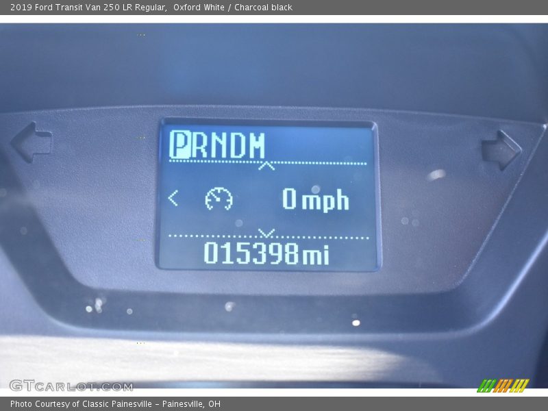 Oxford White / Charcoal black 2019 Ford Transit Van 250 LR Regular