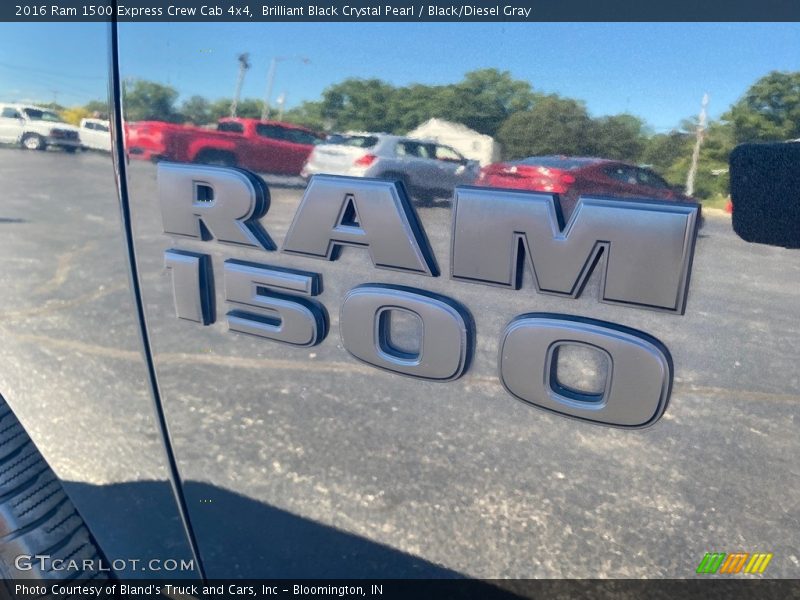  2016 1500 Express Crew Cab 4x4 Logo