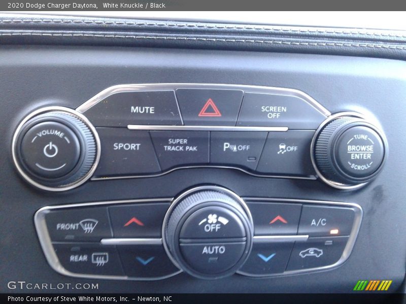 Controls of 2020 Charger Daytona
