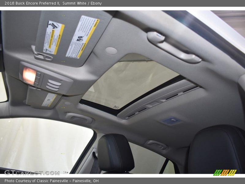 Summit White / Ebony 2018 Buick Encore Preferred II