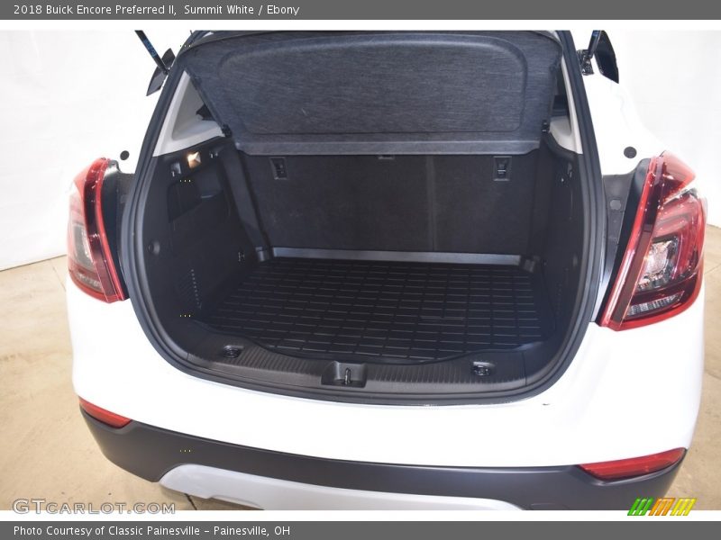Summit White / Ebony 2018 Buick Encore Preferred II