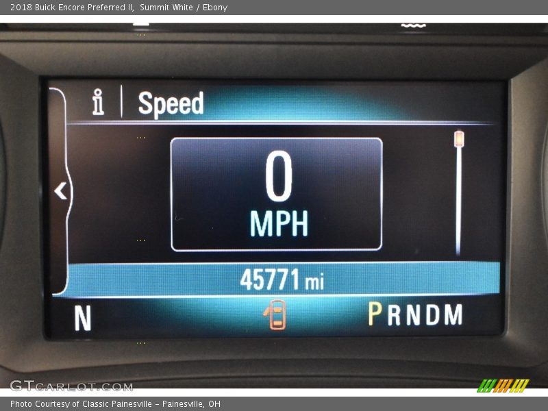 Summit White / Ebony 2018 Buick Encore Preferred II