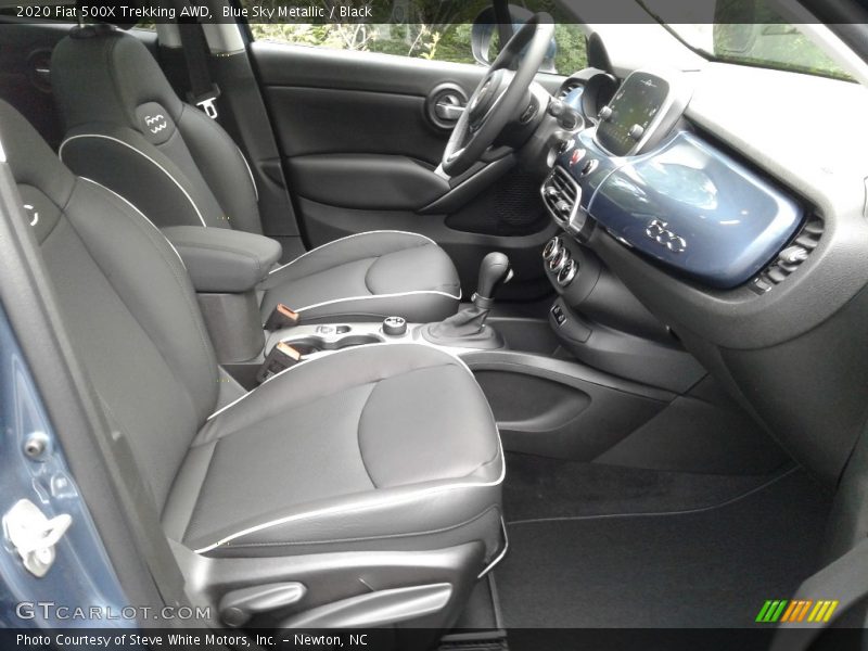 Front Seat of 2020 500X Trekking AWD