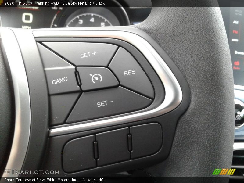  2020 500X Trekking AWD Steering Wheel