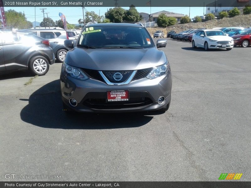 Gun Metallic / Charcoal 2018 Nissan Rogue Sport SV