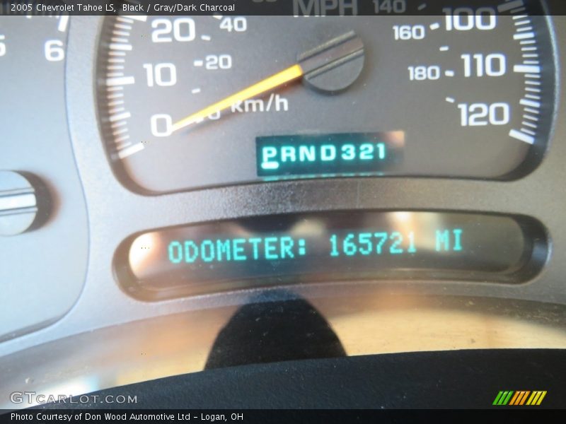 Black / Gray/Dark Charcoal 2005 Chevrolet Tahoe LS