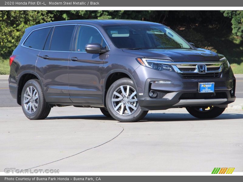 Modern Steel Metallic / Black 2020 Honda Pilot EX-L