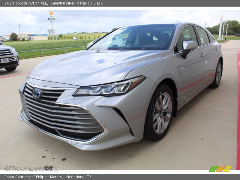 Celestial Silver Metallic / Black 2020 Toyota Avalon XLE
