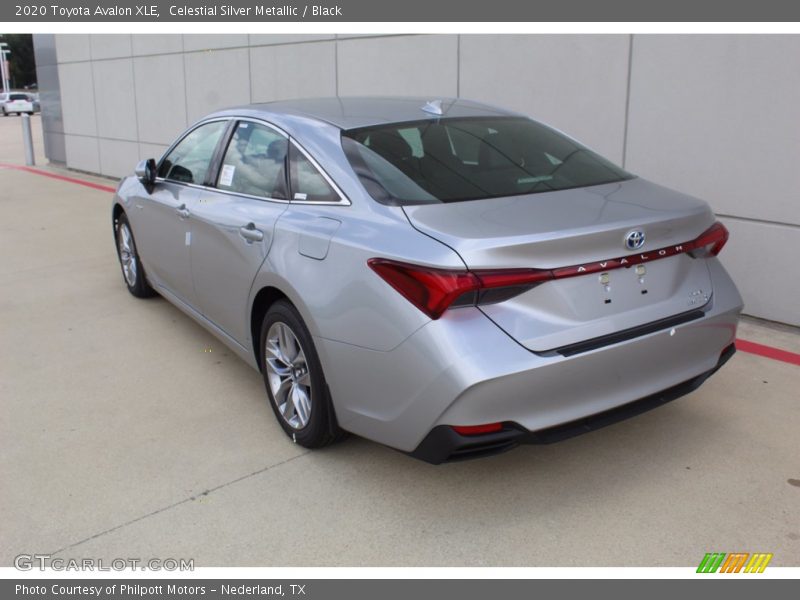 Celestial Silver Metallic / Black 2020 Toyota Avalon XLE