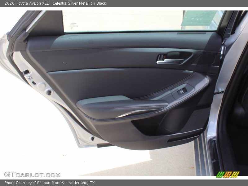 Celestial Silver Metallic / Black 2020 Toyota Avalon XLE